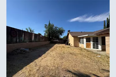 37736 Janus Drive, Palmdale, CA 93550 - Photo 11