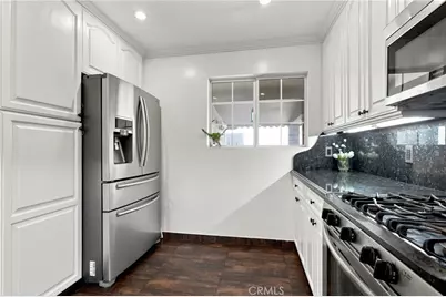 12300 Covello, Los Angeles, CA 91605 - Photo 23