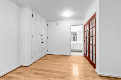 5334 Lindley Avenue #219, Encino, CA 91316 - Photo 3
