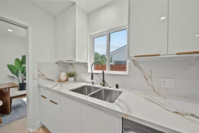 16507 Calahan, North Hills, CA 91343 - Photo 13