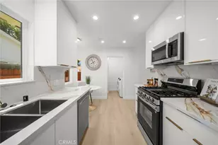 16507 Calahan, North Hills, CA 91343 - Photo 9