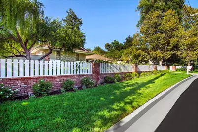 20367 Lander Drive, Woodland Hills, CA 91364 - Photo 61