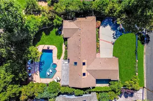 20367 Lander Dr, Woodland Hills, CA 91364 - Photo 63