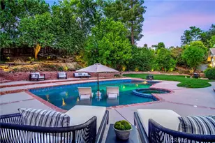 20367 Lander Dr, Woodland Hills, CA 91364 - Photo 53