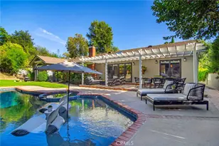 20367 Lander Dr, Woodland Hills, CA 91364 - Photo 45