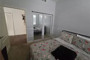 917 S New Hampshire, Los Angeles, CA 90006 - Photo 33