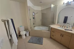 917 S New Hampshire, Los Angeles, CA 90006 - Photo 27