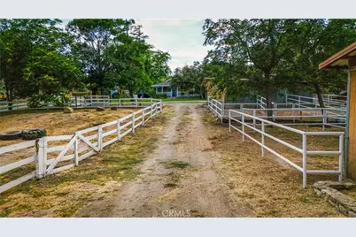 32455 Agua Dulce Canyon Road, Agua Dulce, CA 91390 - Photo 43