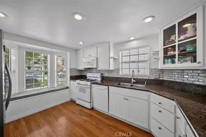 19849 Collins, Canyon Country, CA 91351 - Photo 11