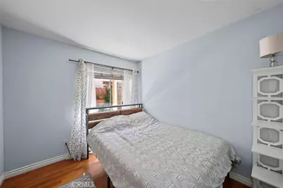 19849 Collins, Canyon Country, CA 91351 - Photo 15