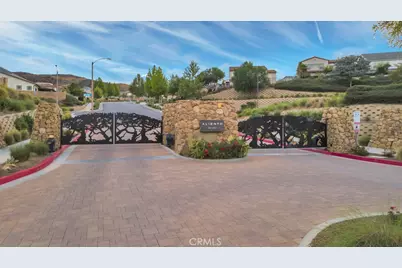18812 Juniper Springs Drive, Canyon Country, CA 91387 - Photo 31