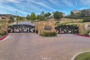 18812 Juniper Spgs Dr, Canyon Country, CA 91387 - Photo 31