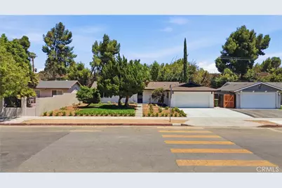 11224 Blucher Avenue, Granada Hills, CA 91344 - Photo 33