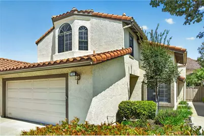 737 Congressional Road, Simi Valley, CA 93065 - Photo 1