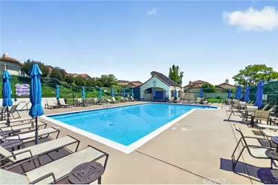 737 Congressional Road, Simi Valley, CA 93065 - Photo 25