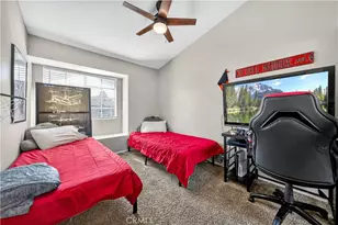 22839 Banyan, Saugus, CA 91390 - Photo 21