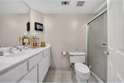 22839 Banyan #332, Saugus, CA 91390 - Photo 17