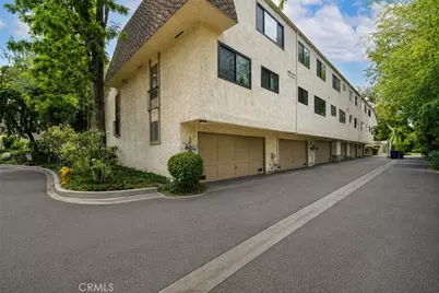 6121 Shoup Avenue #6, Woodland Hills, CA 91367 - Photo 25