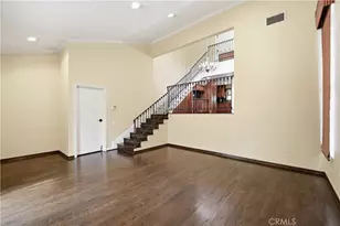 6121 Shoup Ave, Woodland Hills, CA 91367 - Photo 9