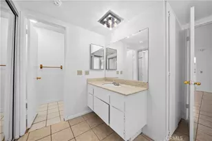 23515 Lyons, Valencia, CA 91355 - Photo 13