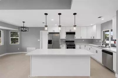 40245 176th, Lake Los Angeles, CA 93591 - Photo 9