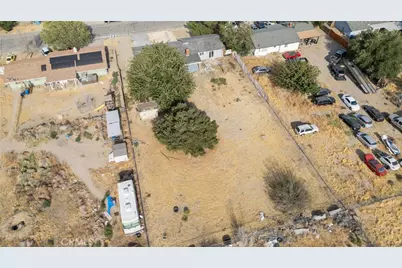 40245 176th, Lake Los Angeles, CA 93591 - Photo 27