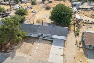40245 176th, Lake Los Angeles, CA 93591 - Photo 23