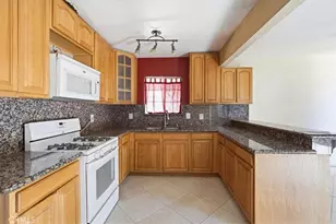 32857 Avenue E, Yucaipa, CA 92399 - Photo 11