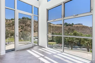 71 Coolwater Road, Bell Canyon, CA 91307 - Photo 5