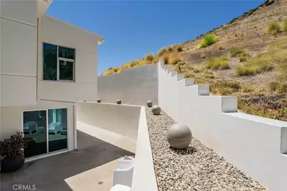 71 Coolwater Road, Bell Canyon, CA 91307 - Photo 37