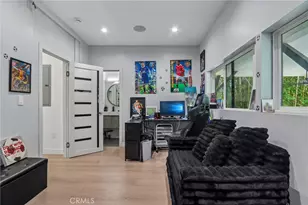 4432 Melbourne Ave, Los Angeles, CA 90027 - Photo 27