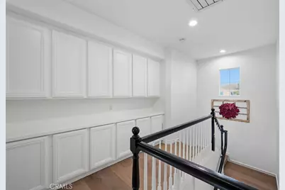 25443 Hopkins Place, Stevenson Ranch, CA 91381 - Photo 27