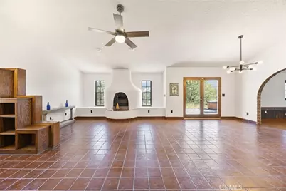 23921 Parke Court, Tehachapi, CA 93561 - Photo 11