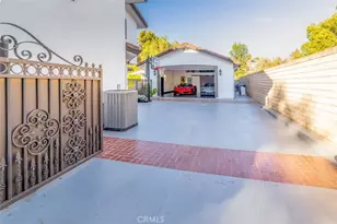 586 Valley Gate Rd, Simi Valley, CA 93065 - Photo 57