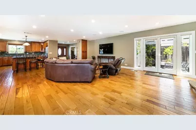 10159 Parr Avenue, Sunland, CA 91040 - Photo 15