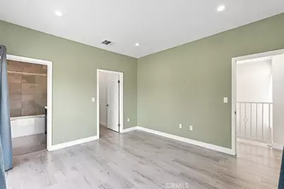 15340 Lassen, Los Angeles, CA 91345 - Photo 11