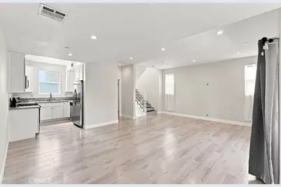 15340 Lassen, Los Angeles, CA 91345 - Photo 3
