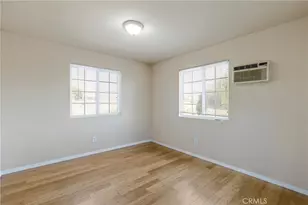 8012 Hesperia, Reseda, CA 91335 - Photo 31