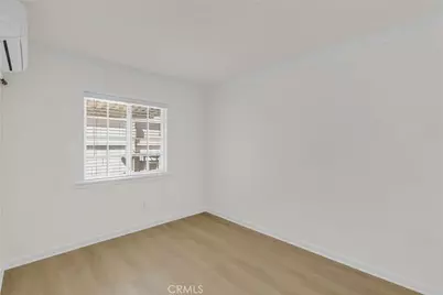 8012 Hesperia, Reseda, CA 91335 - Photo 13