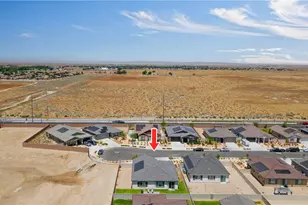3230 Emerald Ln, Lancaster, CA 93535 - Photo 37