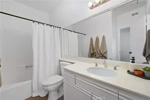 27646 Susan Beth Way, Saugus, CA 91350 - Photo 17
