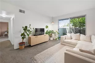 27646 Susan Beth Way, Saugus, CA 91350 - Photo 3