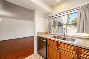 18535 Mayall St, Northridge, CA 91324 - Photo 5