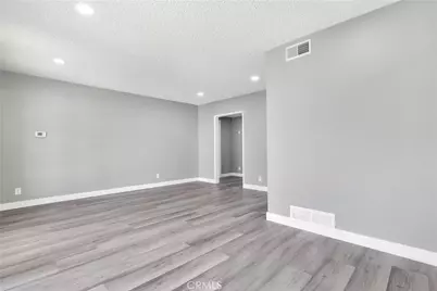 18234 Sugarman Street, Tarzana, CA 91356 - Photo 15