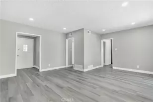 18234 Sugarman St, Tarzana, CA 91356 - Photo 5
