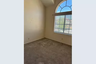 18107 Erik Court #464, Canyon Country, CA 91387 - Photo 13