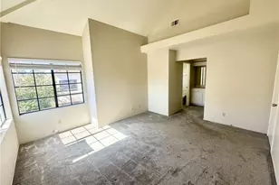 18107 Erik Ct, Canyon Country, CA 91387 - Photo 5