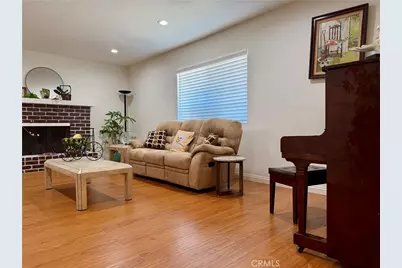 9621 Jumilla, Chatsworth, CA 91311 - Photo 5