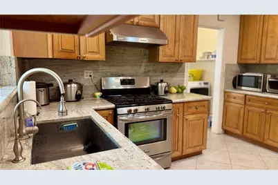 9621 Jumilla, Chatsworth, CA 91311 - Photo 15