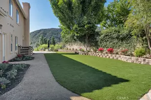 32764 Wellbrook Dr, Westlake Village, CA 91361 - Photo 3